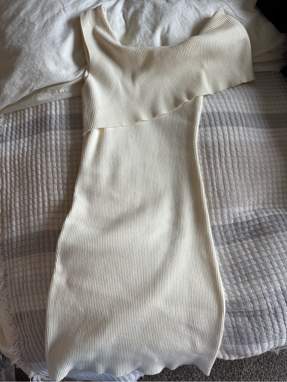 Asymmetrical One-Shoulder Cream Ribbed Dress